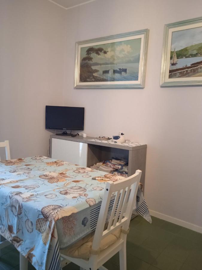 Appartamento Al Lago Da Dany Arona Exterior foto